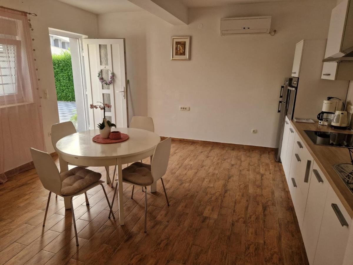 Apartment Dome Biograd Na Moru Extérieur photo