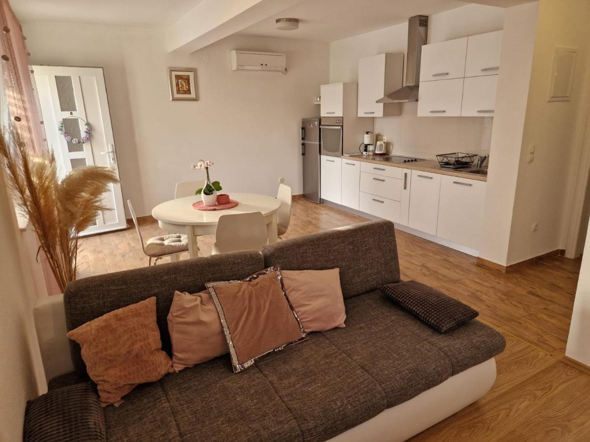 Apartment Dome Biograd Na Moru Extérieur photo